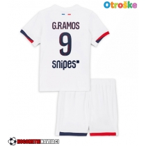 Otroške Nogometnih dresov Paris Saint-Germain Goncalo Ramos #9 Gostujoči 2025-26 Kratki rokavi (+ hlače)